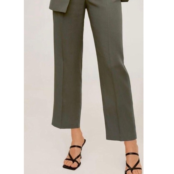 Trousers - Picture 2 of 2